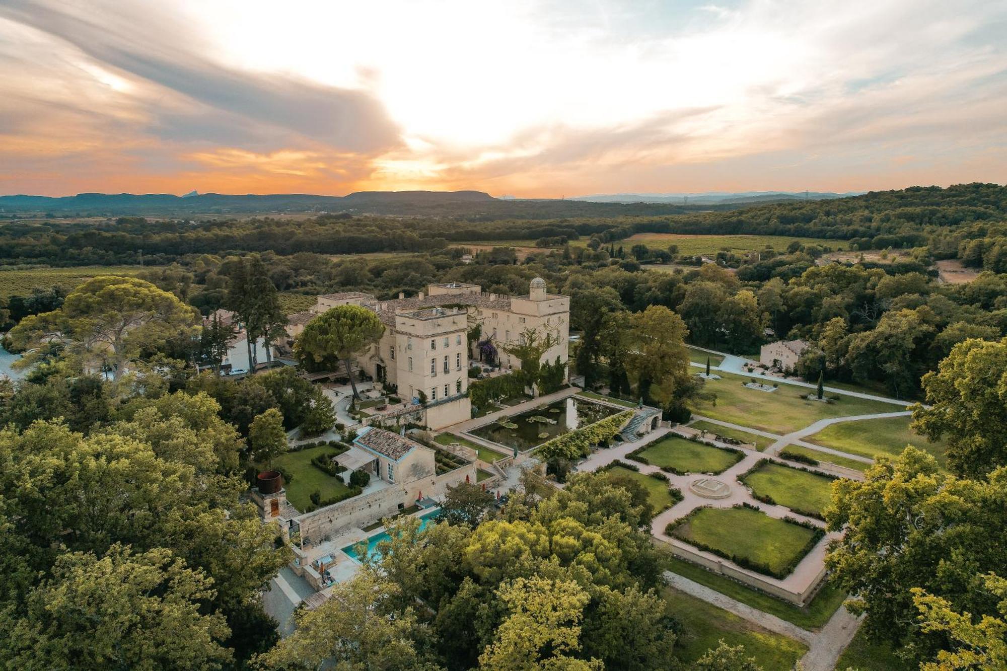 Chateau De Pondres Villevieille Exteriör bild