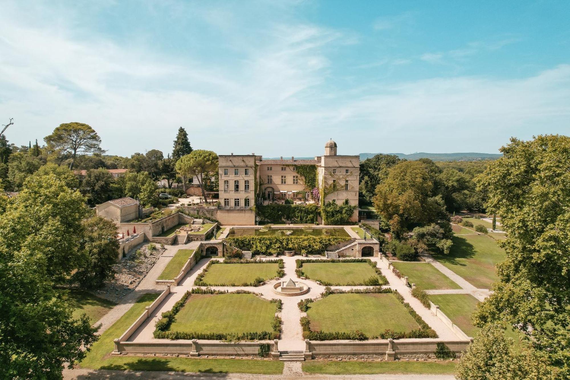Chateau De Pondres Villevieille Exteriör bild