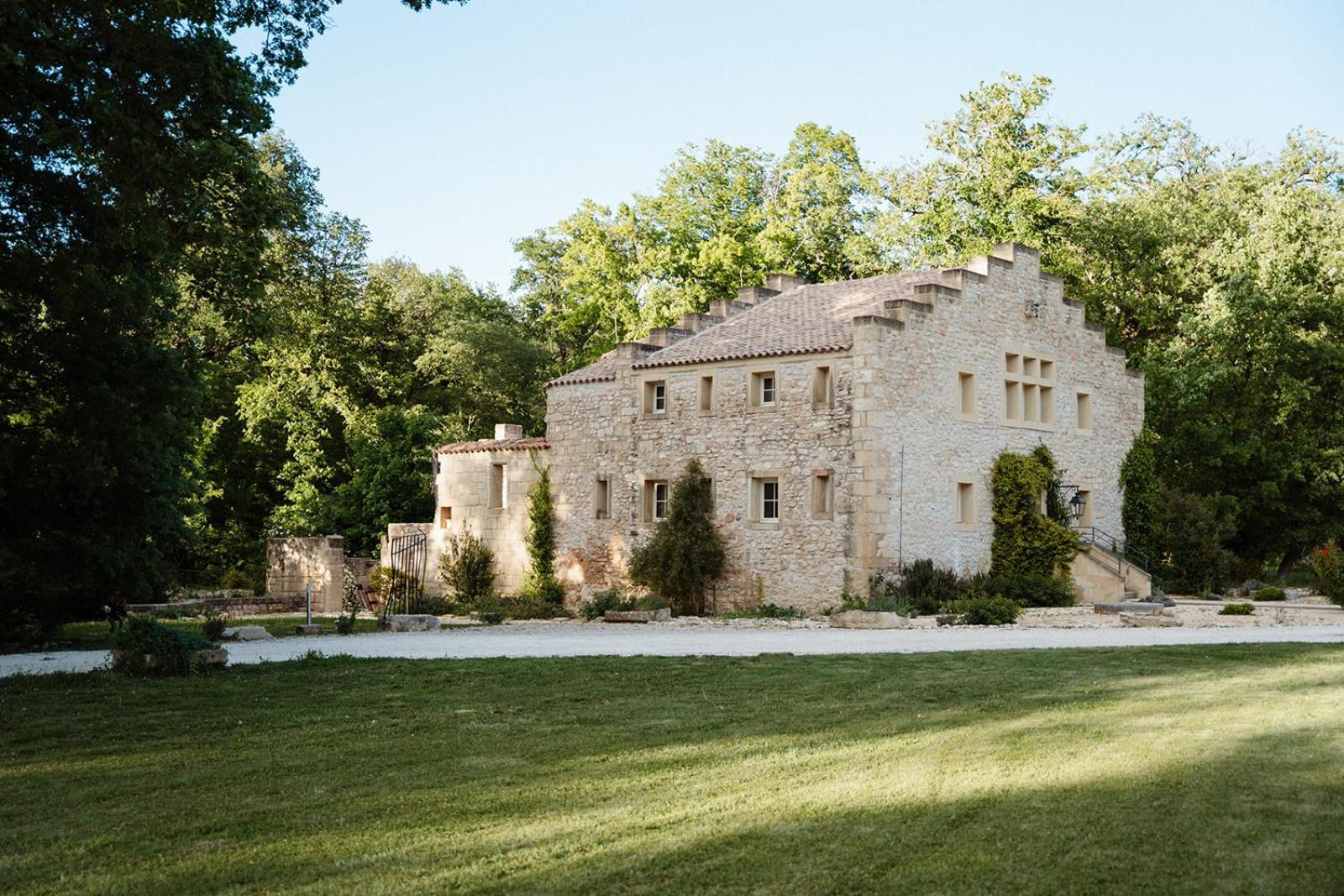 Chateau De Pondres Villevieille Exteriör bild